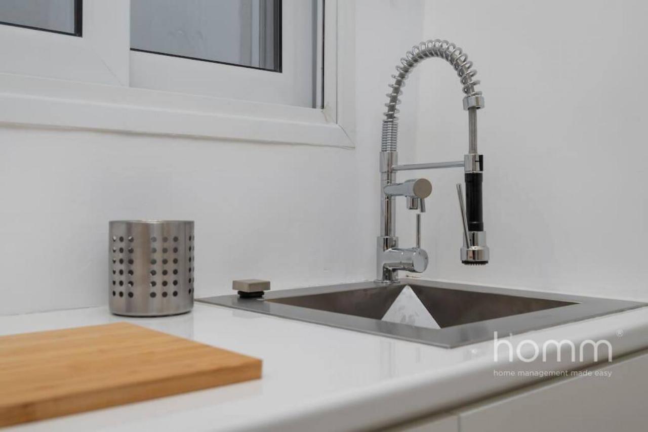 34Sqm Minimal Homm Apartment With Acropolis View Athena Bagian luar foto