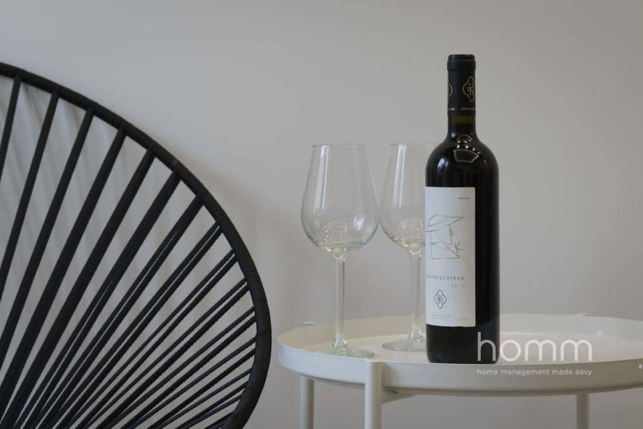 34Sqm Minimal Homm Apartment With Acropolis View Athena Bagian luar foto