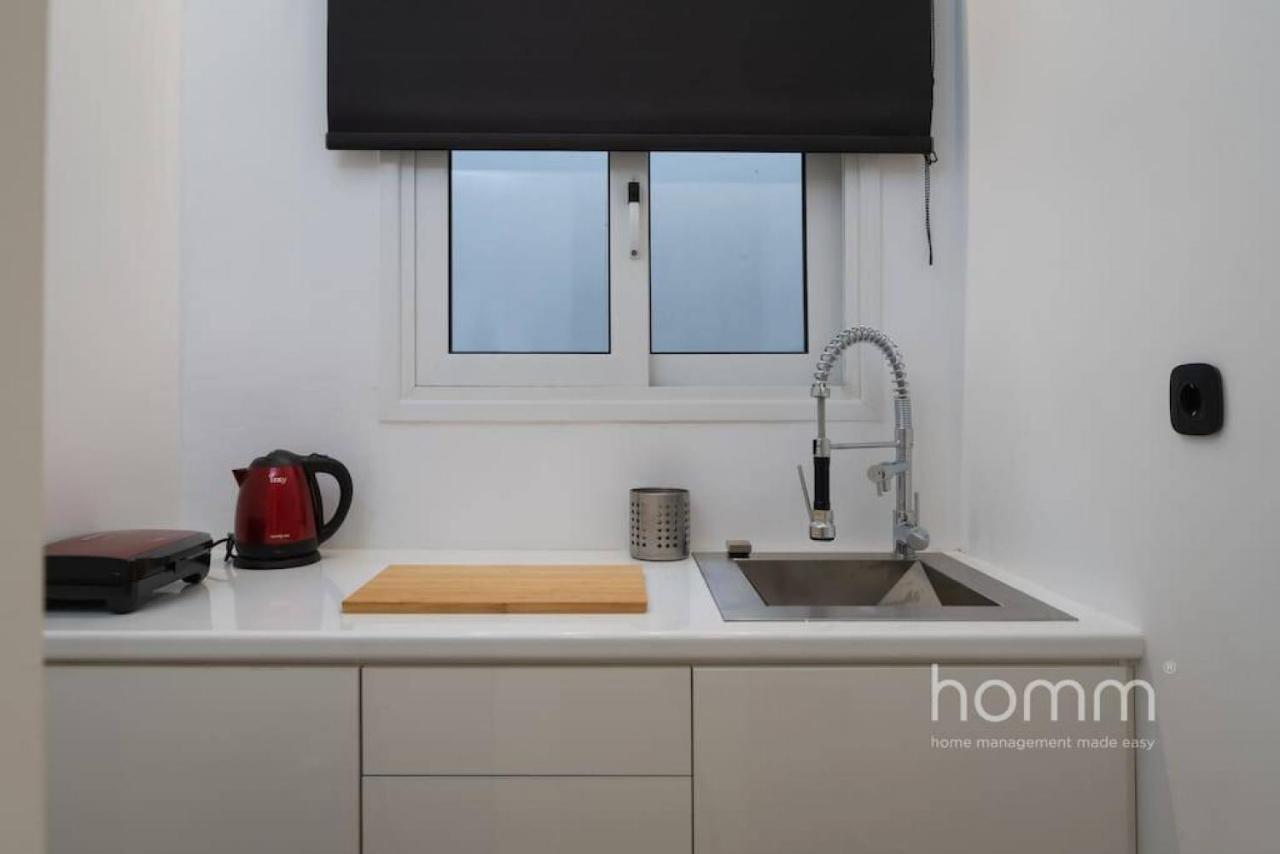 34Sqm Minimal Homm Apartment With Acropolis View Athena Bagian luar foto