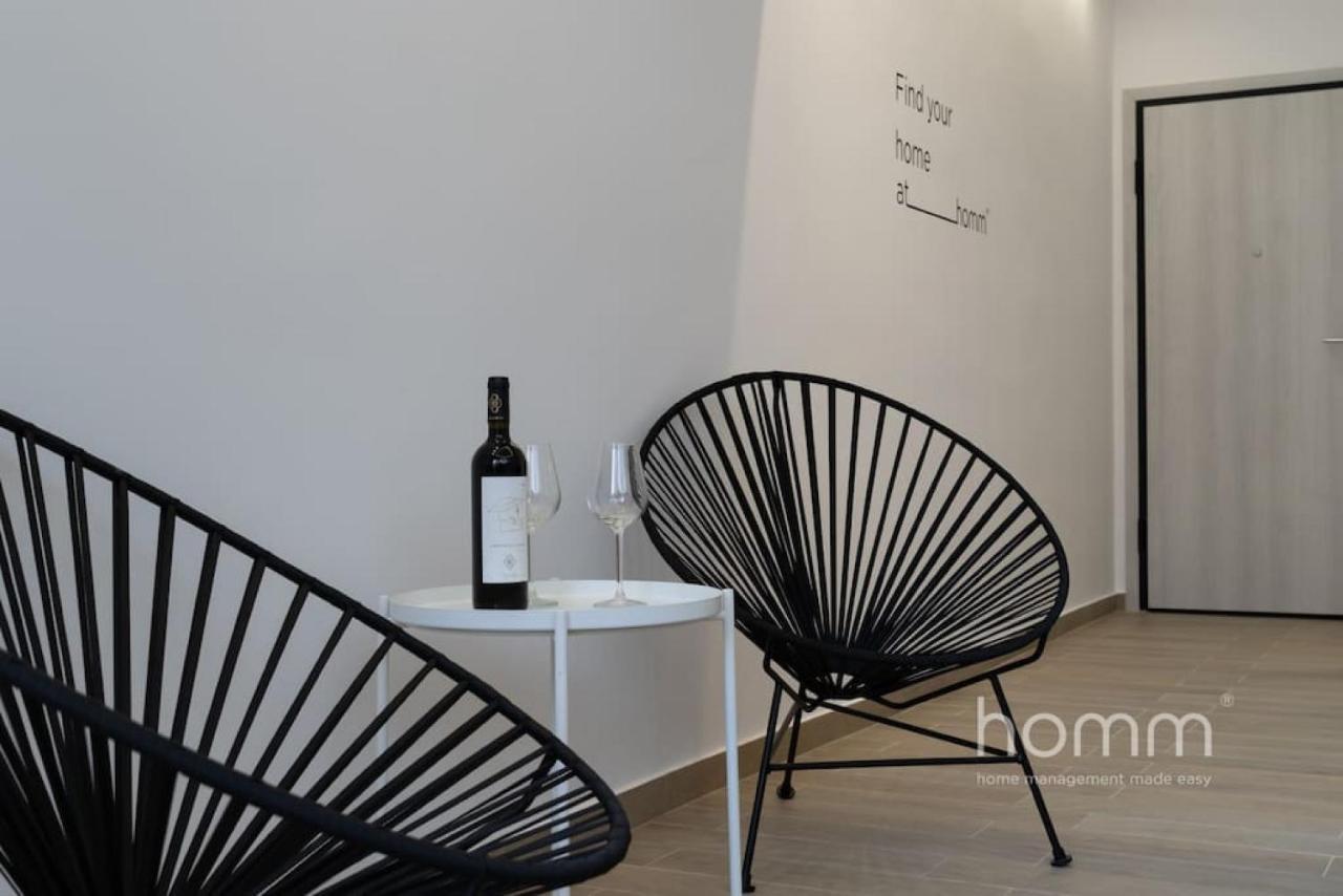 34Sqm Minimal Homm Apartment With Acropolis View Athena Bagian luar foto